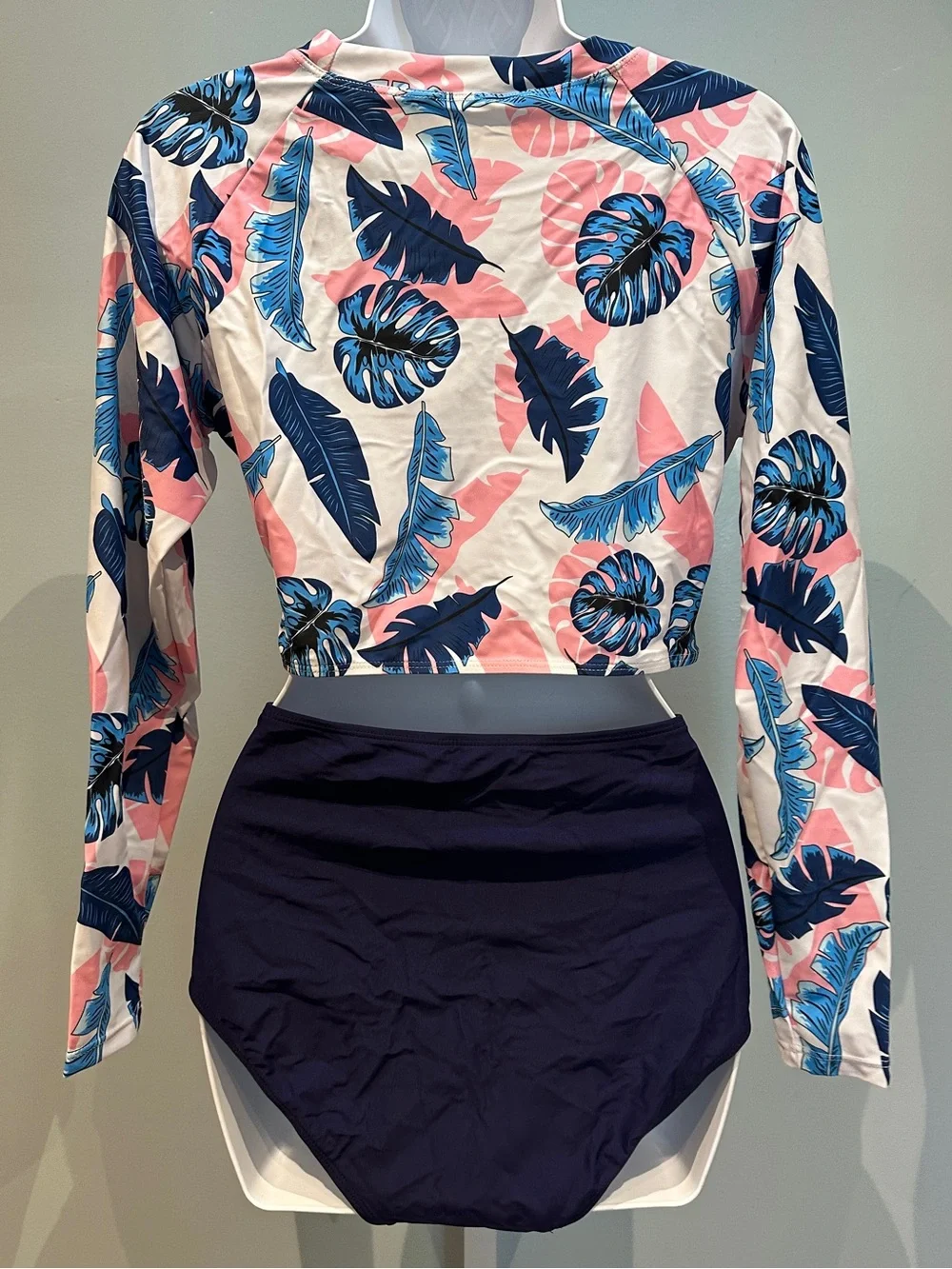 Bikini Long Sleeve Rash Guard Bikini Pink and Blue White Palm Leaf Large NWOT